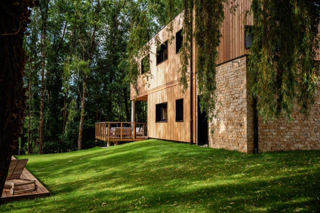 Dans Les Arbres Bed & Breakfast Lanta Dış mekan fotoğraf